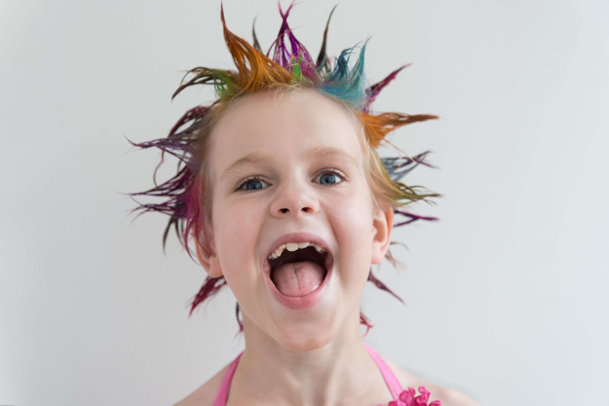 Dia das crianças: saiba como lidar com o cabelo cacheado das